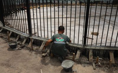 RENOVACIÓN DE JUEGOS INFANTILES EN LA PLAZA ENRIQUE SANTAMARINA