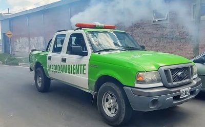 CONTINÚAN LAS TAREAS DE FUMIGACIÓN EN ESTEBAN ECHEVERRÍA