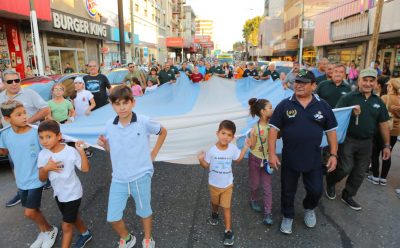 LA SEMANA DE MALVINAS COMENZÓ CON EL TRADICIONAL DESFILE DE LOS VETERANOS DE GUERRA DE ESTEBAN ECHEVERRÍA