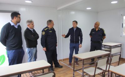 FERNANDO GRAY RECORRIÓ EL CENTRO DE ENTRENAMIENTO DE LA POLICÍA BONAERENSE EN ESTEBAN ECHEVERRÍA