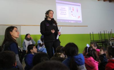 EL MUNICIPIO REALIZÓ UN TALLER PARA CHICAS Y CHICOS SOBRE TENENCIA RESPONSABLE DE MASCOTAS