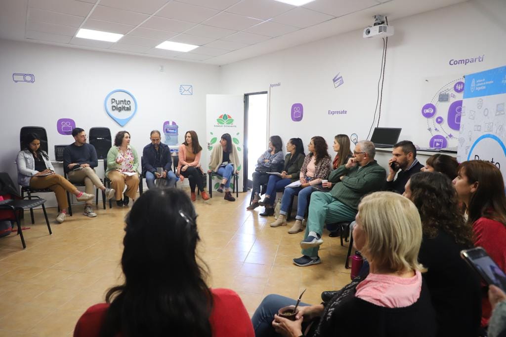 EL MUNICIPIO DE ESTEBAN ECHEVERRÍA TRABAJA CON UNICEF EN LA INICIATIVA MUNA