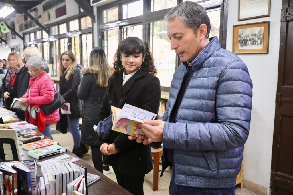 FERNANDO GRAY PARTICIPÓ DEL FESTEJO POR EL 59° ANIVERSARIO DE LA BIBLIOTECA POPULAR FLORENTINO AMEGHINO