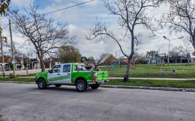 CONTINÚAN LOS TRABAJOS DE FUMIGACIÓN EN 9 DE ABRIL, CANNING Y MONTE GRANDE