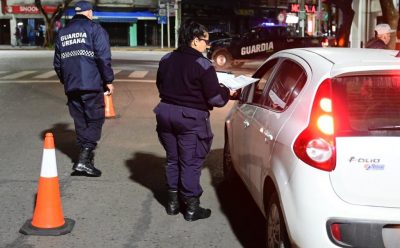 EL MUNICIPIO REALIZÓ OPERATIVOS DE CONTROL VEHICULAR EN LA PLAZA MITRE