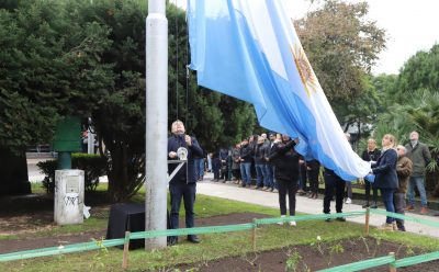 FERNANDO GRAY EN EL ACTO POR EL DÍA DE LA BANDERA