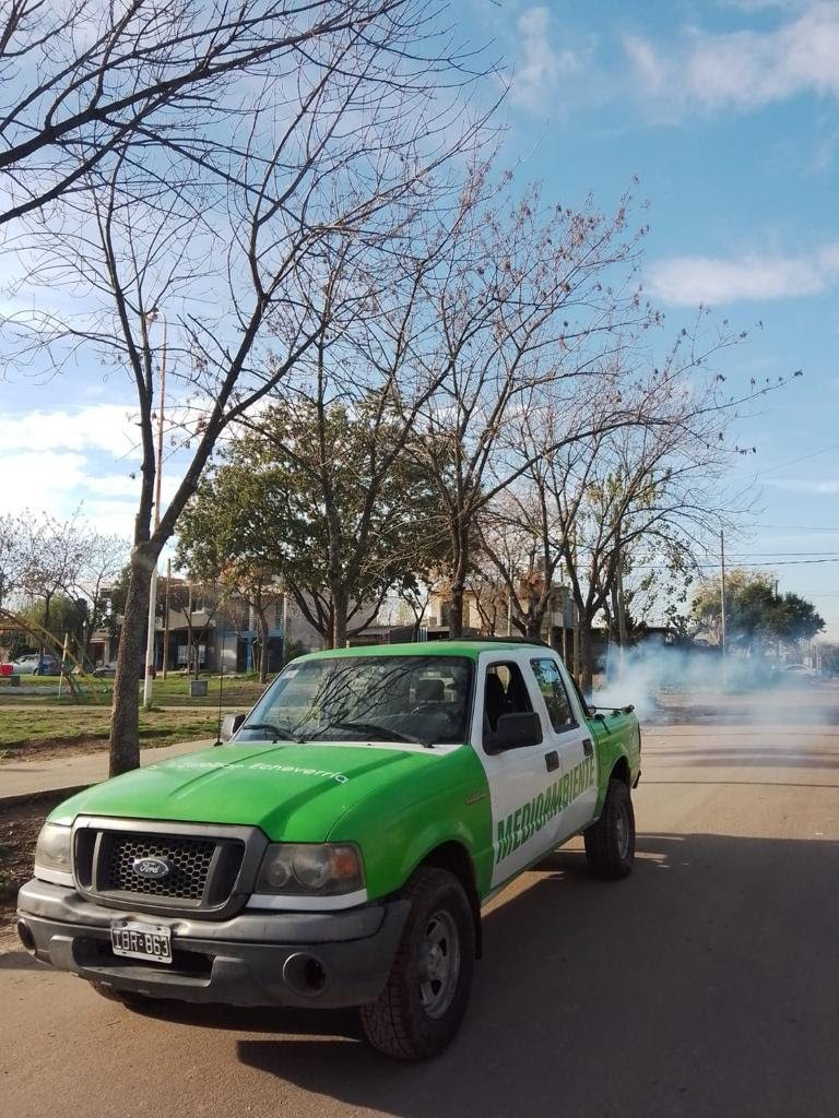 FUMIGACIÓN EN MONTE GRANDE SUR Y MONTE GRANDE
