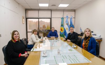 FERNANDO GRAY MANTUVO UNA REUNIÓN CON EL MINISTRO DE LA EMBAJADA DE LA REPÚBLICA DEL PARAGUAY