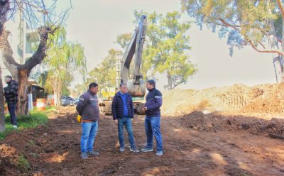 FERNANDO GRAY RECORRIÓ LA OBRA DE PAVIMENTACIÓN DE LA AVENIDA HUERGO