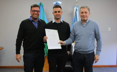 FERNANDO GRAY ENTREGÓ EL DECRETO DE PROMOCIÓN INDUSTRIAL A LA EMPRESA KIOSHI FOOTWEAR