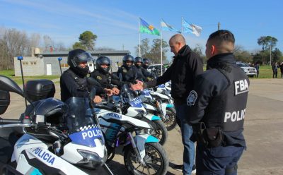 EL MUNICIPIO CAPACITA A POLICÍAS DE LA PROVINCIA DE BUENOS AIRES EN EL MANEJO DE MOTOS