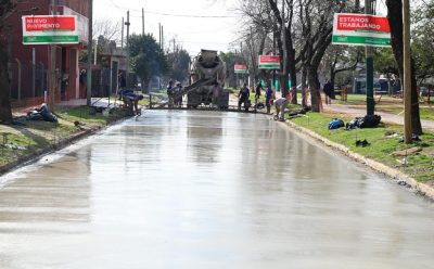 EL MUNICIPIO REALIZA OBRAS DE PAVIMENTACIÓN EN 9 DE ABRIL