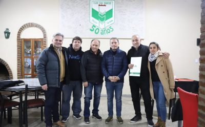 FERNANDO GRAY VISITÓ EL CLUB SAN MARCOS LUEGO DE UN ACTO DE VANDALISMO EN LA INSTITUCIÓN