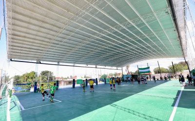 EL MUNICIPIO DE ESTEBAN ECHEVERRÍA CONTINÚA CON LA CONSTRUCCIÓN DE TECHOS PARABÓLICOS EN ENTIDADES DEPORTIVAS DEL DISTRITO