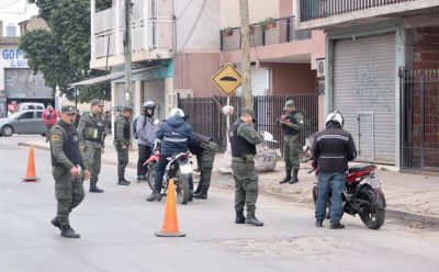 OPERATIVOS DE GENDARMERÍA Y PREFECTURA