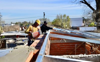 AVANZAN LAS OBRAS DE AMPLIACIÓN EN LA ESCUELA SECUNDARIA N° 22 DE MONTE GRANDE