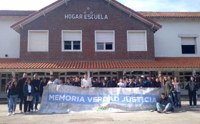 ESTUDIANTES DE ESCUELAS SECUNDARIAS PARTICIPARON DEL PROGRAMA ECHEVERRÍA CONSTRUYE MEMORIA