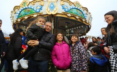 FERNANDO GRAY INAUGURÓ LA PUESTA EN VALOR DE LA CALESITA DE LUIS GUILLÓN