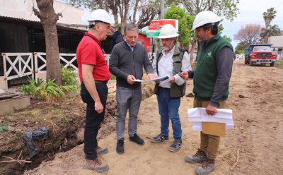 FERNANDO GRAY RECORRIÓ LOS AVANCES DE LA OBRA DE RED CLOACAL EN MONTE GRANDE SUR