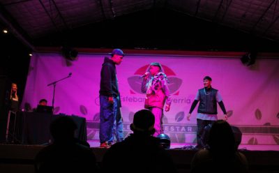 CHICAS Y CHICOS DE ESTEBAN ECHEVERRÍA DISFRUTARON EL FESTIVAL CULTURA JOVEN
