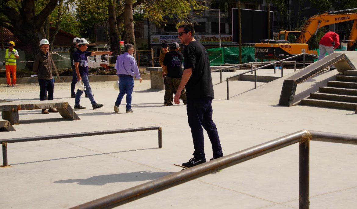MONTE GRANDE: AVANZA LA OBRA DEL SKATEPARK EN LA PLAZA ARÁOZ ALFARO
