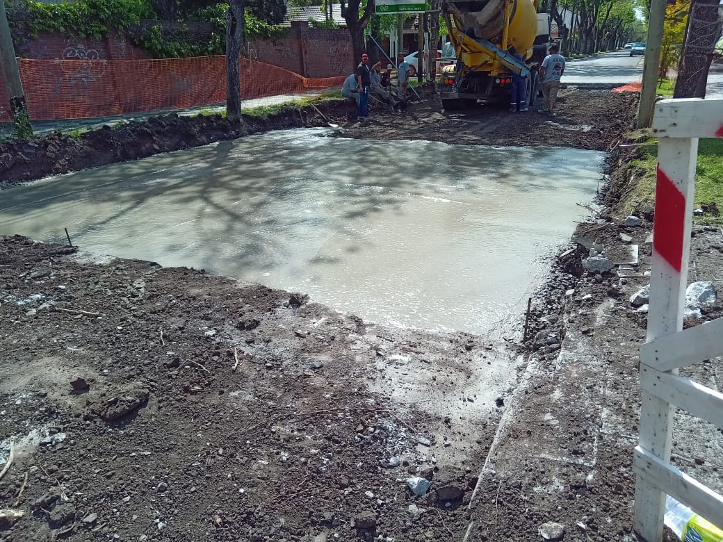 MONTE GRANDE: NUEVOS TRABAJOS DE BACHEO EN HORMIGÓN