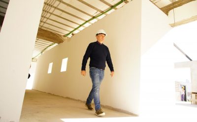 BARRIO PLAN FEDERAL: FERNANDO GRAY RECORRIÓ EL AVANCE DE LAS OBRAS DEL NUEVO JARDÍN DE INFANTES N° 940