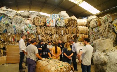 FERNANDO GRAY RECORRIÓ LAS INSTALACIONES DE LA COOPERATIVA DE RECICLAJE PLAZA LAVALLE