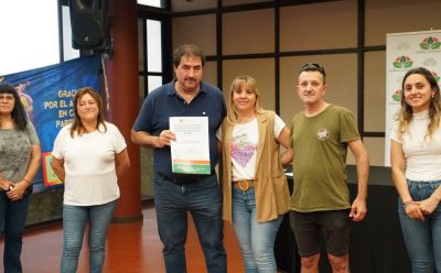 EL MUNICIPIO ENTREGÓ UN SUBSIDIO A CLUBES DE LAS CATEGORÍAS 2007 Y 2008 DE LA FeFIJEE