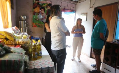 EL MUNICIPIO DE ESTEBAN ECHEVERRÍA ENTREGÓ ELEMENTOS DE COCINA AL CENTRO COMUNITARIO DOÑA CHACHA