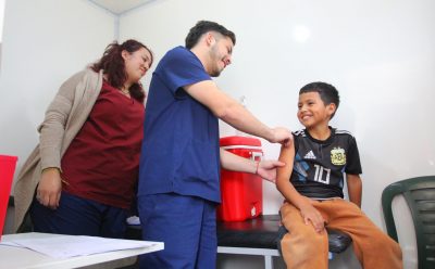CONTINÚAN LOS OPERATIVOS GRATUITOS TERRITORIALES DE SALUD EN ESTEBAN ECHEVERRÍA