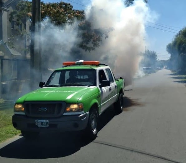 AVANZAN LAS TAREAS DE FUMIGACIÓN EN ESTEBAN ECHEVERRÍA