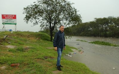 FERNANDO GRAY RECORRIÓ LAS MÁRGENES DEL RÍO MATANZA RIACHUELO PARA EVALUAR EL NIVEL DEL AGUA