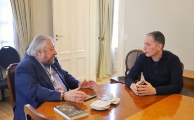 FERNANDO GRAY MANTUVO UN ENCUENTRO CON EL PRESIDENTE DE LA FUNDACIÓN EL LIBRO
