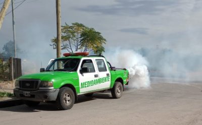 CONTINÚAN LOS OPERATIVOS DE FUMIGACIÓN EN ESTEBAN ECHEVERRÍA