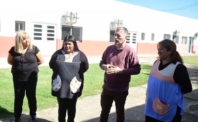 9 DE ABRIL: FERNANDO GRAY RECORRIÓ LAS OBRAS DE AMPLIACIÓN DEL JARDÍN DE INFANTES N° 924, QUE CONTARÁ CON UNA SALA MATERNAL