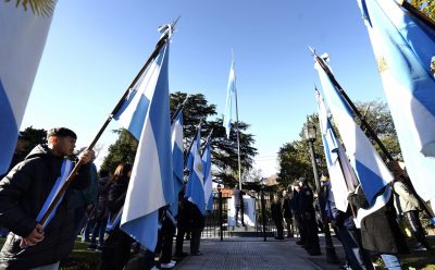 FERNANDO GRAY ENCABEZÓ EL ACTO POR EL 214° ANIVERSARIO DE LA REVOLUCIÓN DE MAYO