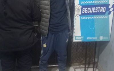 TRAS UNA PERSECUCIÓN, LA POLICÍA DETUVO A UN HOMBRE POR ROBO EN 9 DE ABRIL