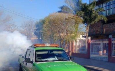 CONTINÚAN LOS OPERATIVOS DE FUMIGACIÓN EN ESTEBAN ECHEVERRÍA