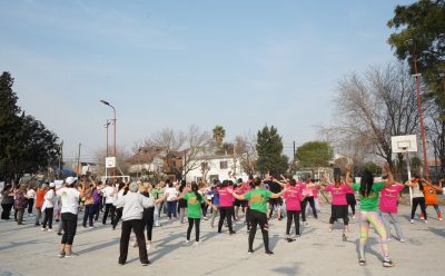 EL JAGÜEL: MÁS DE 150 PERSONAS PARTICIPARON DE UNA MASTER CLASS DE RITMOS A CARGO DEL MUNICIPIO