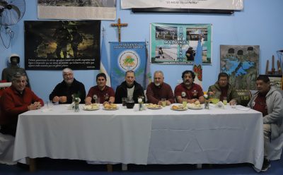FERNANDO GRAY PARTICIPÓ DEL 26° ANIVERSARIO DEL CENTRO DE VETERANOS DE GUERRA DE ESTEBAN ECHEVERRÍA