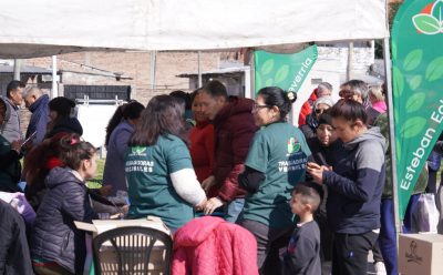 FERNANDO GRAY RECORRIÓ EL OPERATIVO MUNICIPAL DE RECARGA DE GARRAFAS A PRECIO SOCIAL