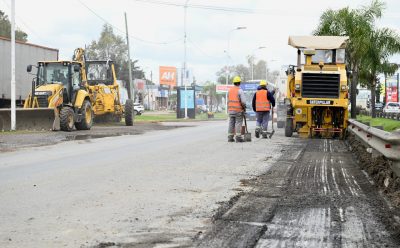 EL MUNICIPIO REALIZA OBRAS DE REPAVIMENTACIÓN DE LA AVENIDA MARIANO CASTEX (RUTA PROVINCIAL 58)