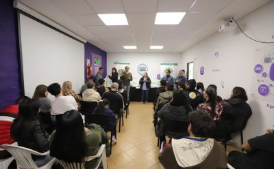AVANZAN LAS ENTREGAS DE KITS PARA ESTUDIANTES DE LOS CURSOS DE LA ESCUELA MUNICIPAL DE ARTES Y OFICIOS