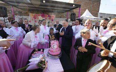 FERNANDO GRAY PARTICIPÓ DEL FESTEJO POR EL 15° ANIVERSARIO DEL BALLET LUNA SANTIAGUEÑA