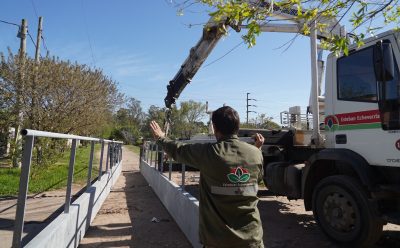 EL MUNICIPIO DE ESTEBAN ECHEVERRÍA CONTINÚA CON LA CONSTRUCCIÓN DE PUENTES PEATONALES EN EL DISTRITO