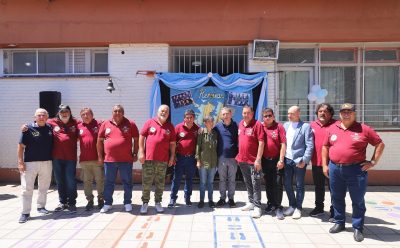 FERNANDO GRAY PARTICIPÓ DEL ACTO DE IMPOSICIÓN DE NOMBRE DE LA ESCUELA SECUNDARIA N° 30