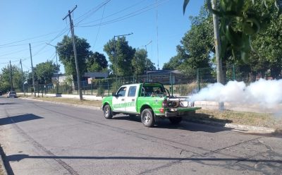 OPERATIVOS DE FUMIGACIÓN EN PLAZAS Y PARQUES DEL DISTRITO