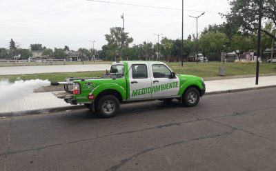 AVANZAN LAS TAREAS DE FUMIGACIÓN EN BARRIOS DEL DISTRITO