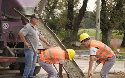 CONTINÚAN LAS OBRAS EN LA ESCUELA PRIMARIA N° 20 DE EL JAGÜEL